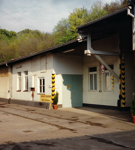 Photograph of the factory building at Westbahnhof Stuttgart
